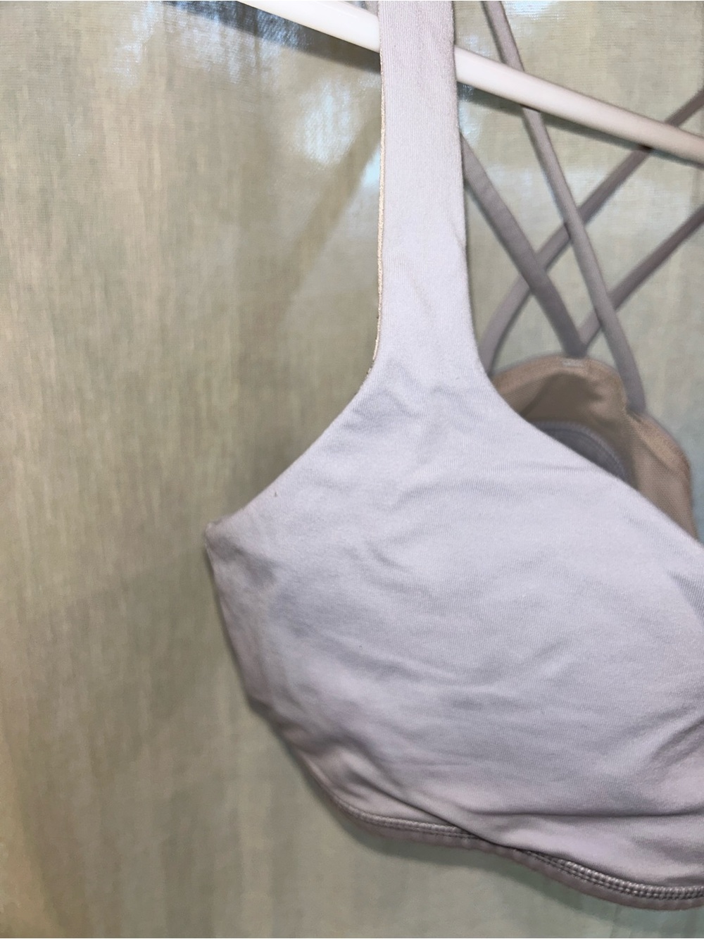 lululemon athletica Strappy Sports Bra - Light Gray Lavender size 6 - Picture 6 of 7